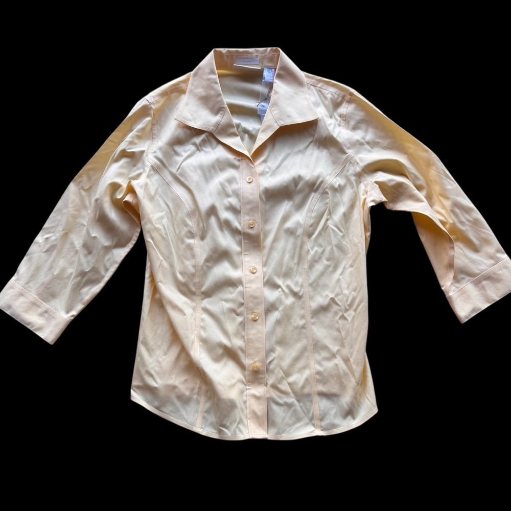 New Chico's Yellow Tailored Blouse, Size 1 - approx M/8 - NWT.